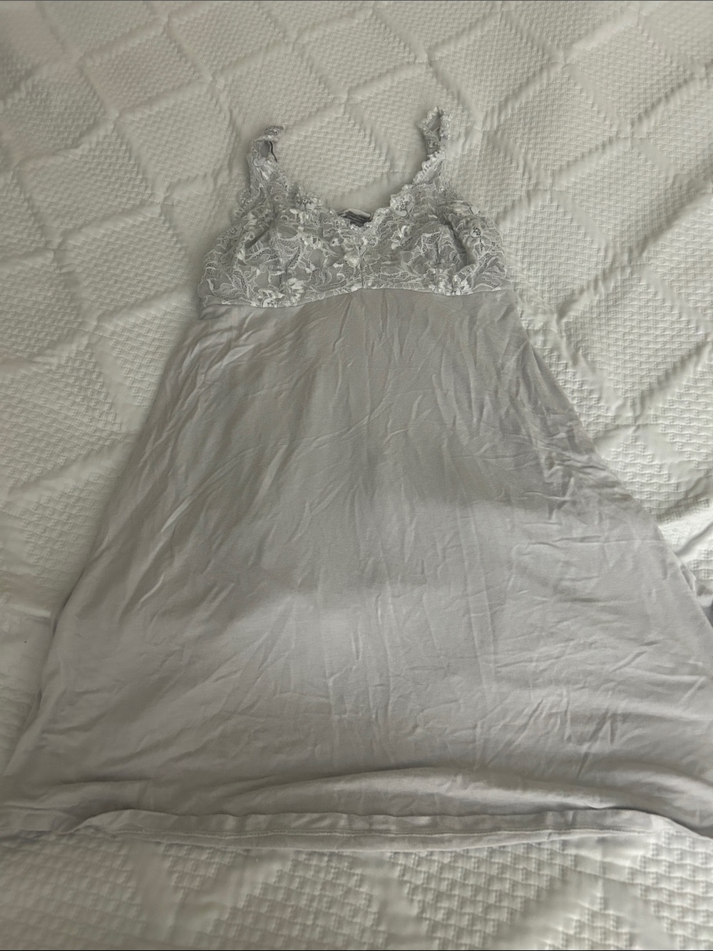 Felina Lace-Trim Chemise in Light Gray
